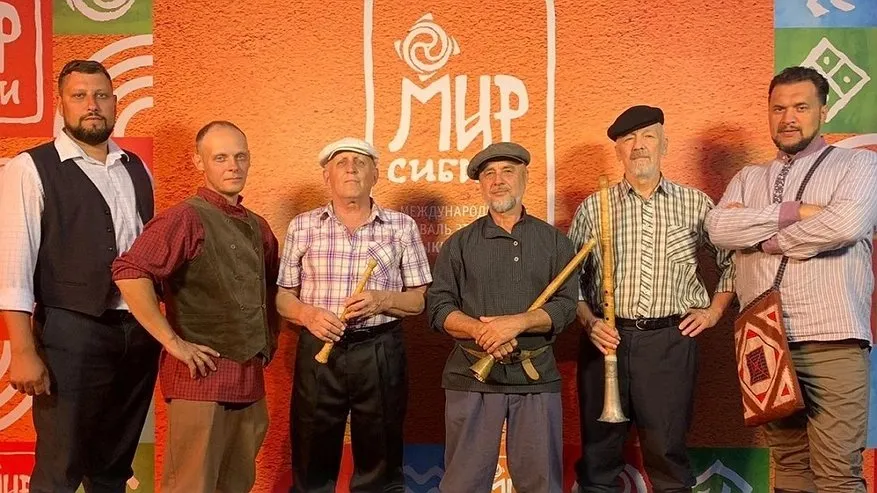 Главная картинка новости: Костромичей приглашают на мероприятие по случаю 40-летнего юбилея рожечного хора