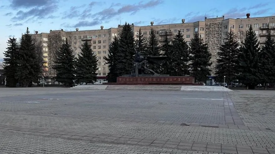 Главная картинка новости: В администрации Костромы рассказали о подготовке памятников к юбилею Победы