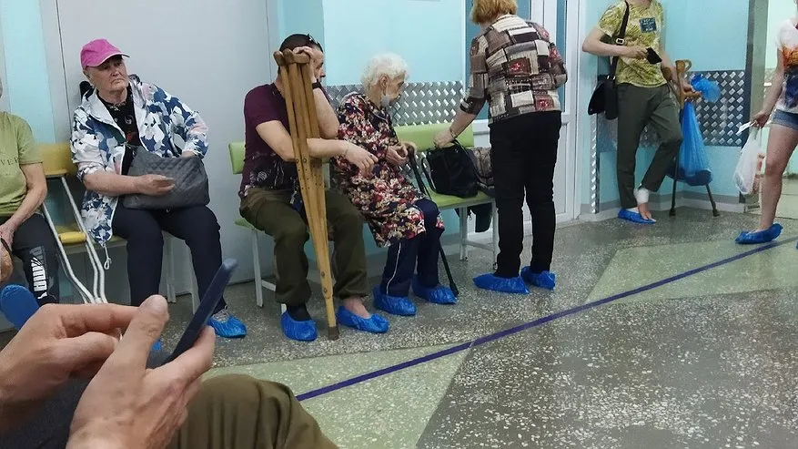 Главная картинка новости: В Шарье инвалид через суд добился установки пандуса в подъезде