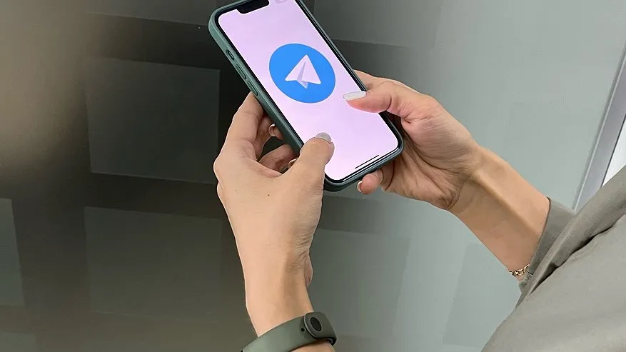 Главная картинка новости: Telegram, Viber и WhatsApp уходят из России: пользователей предупредили о неприятном сюрпризе с января