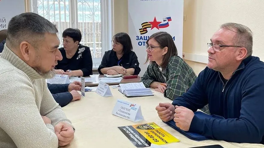 Главная картинка новости: 23 костромских бойца станут новой элитой области
