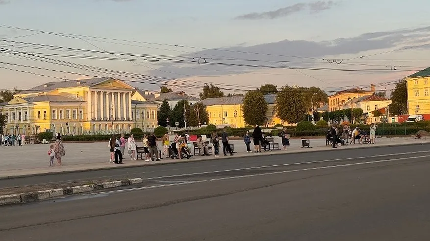 Главная картинка новости: Плюс 22 градуса и небольшой дождь: костромичам рассказали о погоде в выходные 17 и 18 мая