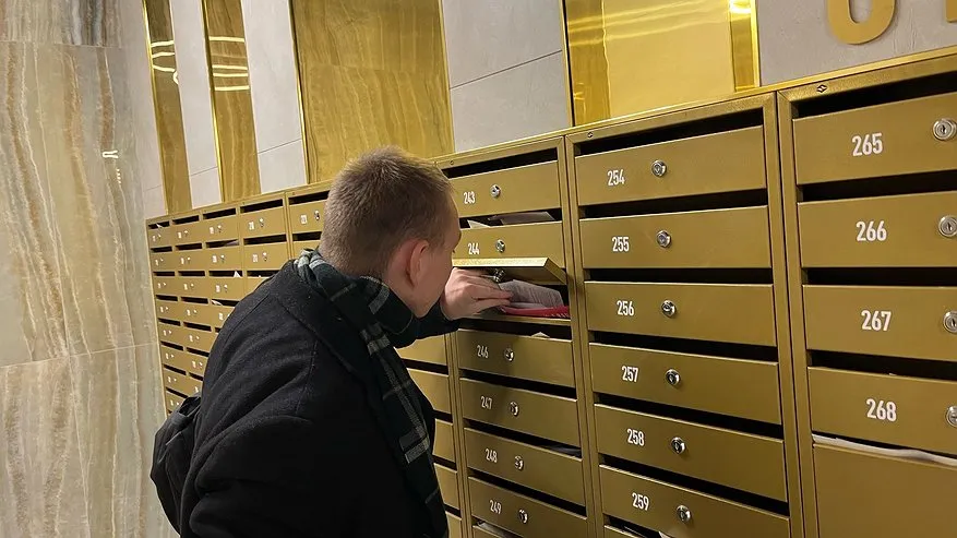 Главная картинка новости: В квитанциях за свет в феврале придет увеличенная сумма: касается всех владельцев, кто платит ЖКХ по счетчику