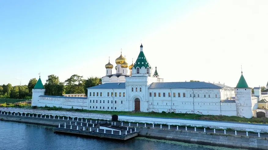 Главная картинка новости: В Костроме готовятся к празднованию 700-летия Ипатьевского монастыря