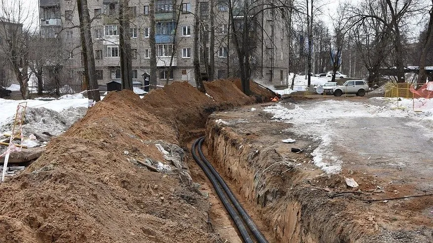 Главная картинка новости: В Костроме ремонтирующему теплосети подрядчику пригрозили расторжением контракта