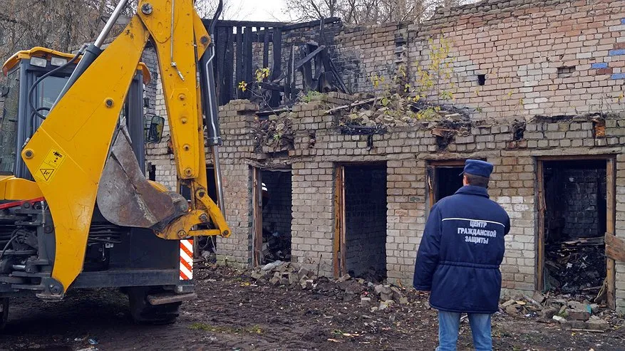 Главная картинка новости: Опасные дома под снос: в Костроме расселяют аварийное жилье