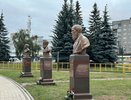 Великий и могучий: бюсты у филармонии вновь оказались в центре скандала