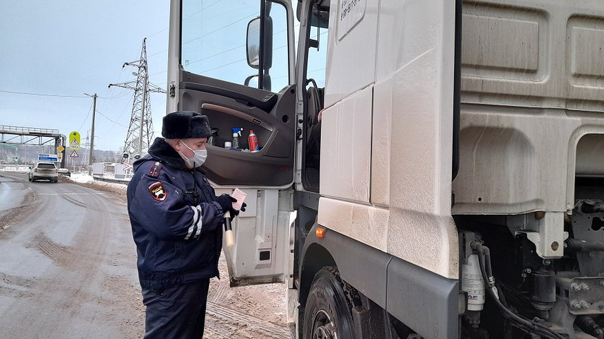 В новогодние праздники в Костроме активно ловят нетрезвых водителей