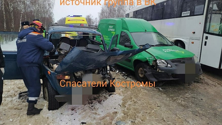 В ДТП в Красносельском районе пострадали 4 человека
