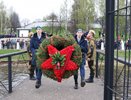 В Костроме спустили на воду венки Победы