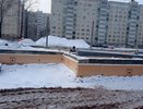 В Костроме строят дорожку с искусственным льдом