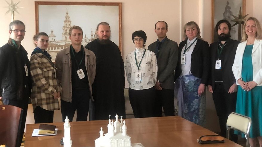 Экскурсоводов в Костромском кремле стало больше