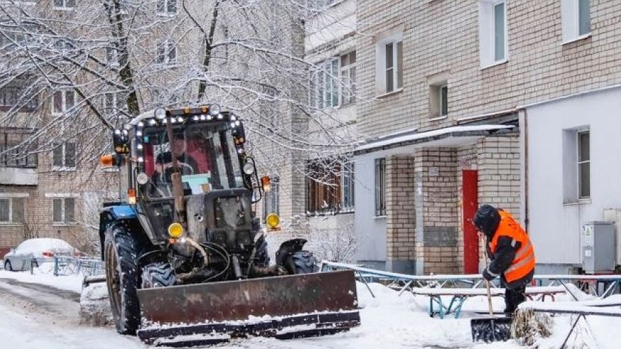 В Костроме начали проверять, как убирается снег во дворах многоквартирных домов