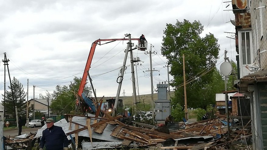 Непогода в Костромской области оставила без электричества 31 тысячу человек