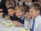 Субсидии на школьные завтраки будут получать еще и дети-сироты