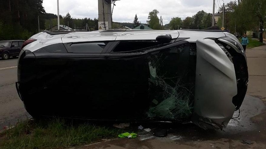 Костромичка нарушила ПДД и устроила аварию на улице Костромской