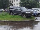 В Костроме опять проверяют и штрафуют любителей парковаться на газонах
