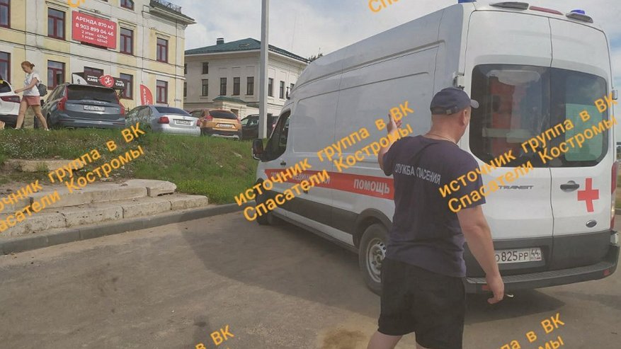 В Костроме с центрального пляжа эвакуировали мужчину