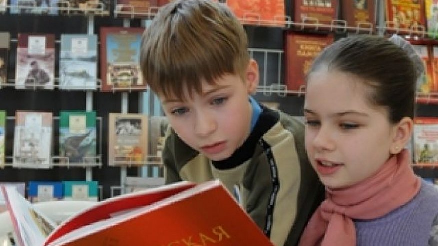 Сегодня костромским детям будут читать книги о войне