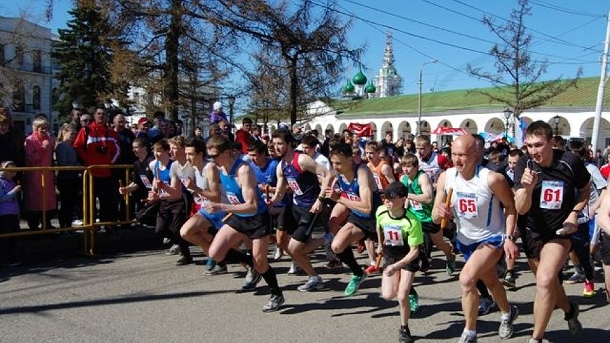 В Костроме прошла легкоатлетическая эстафета (ФОТО)