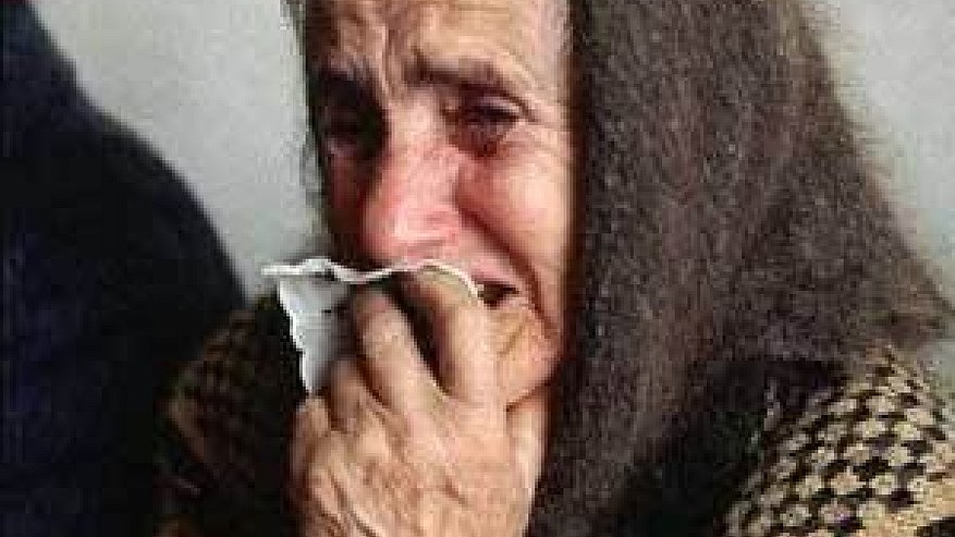 30-летняя женщина украла у 82-летней вдовы ветерана миллион рублей