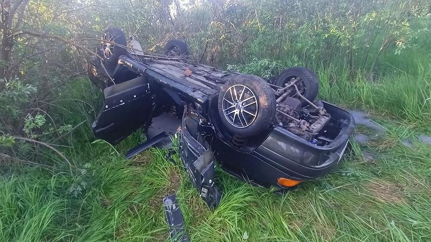 В Красносельском районе вождение для 20-летнего парня закончилось аварий
