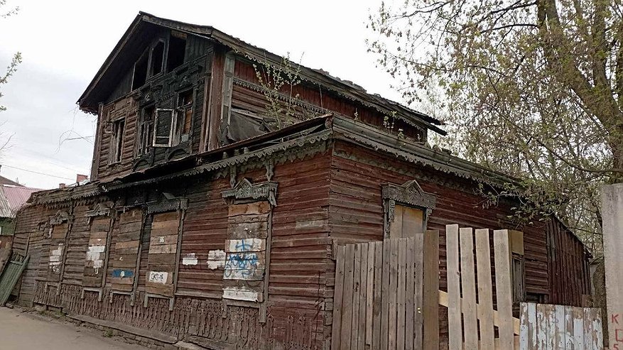 В центре Костромы восстановят исторический дом с мезонином