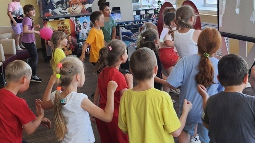 В Костромской области для детей бойцов СВО организовали бесплатный досуг