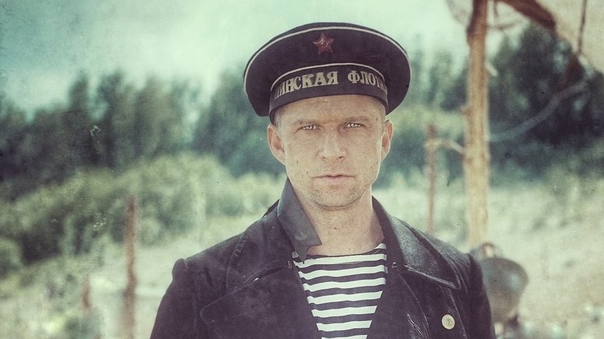 Костромич Курцын стал моряком в сериале «Про людей и про войну» (12+)