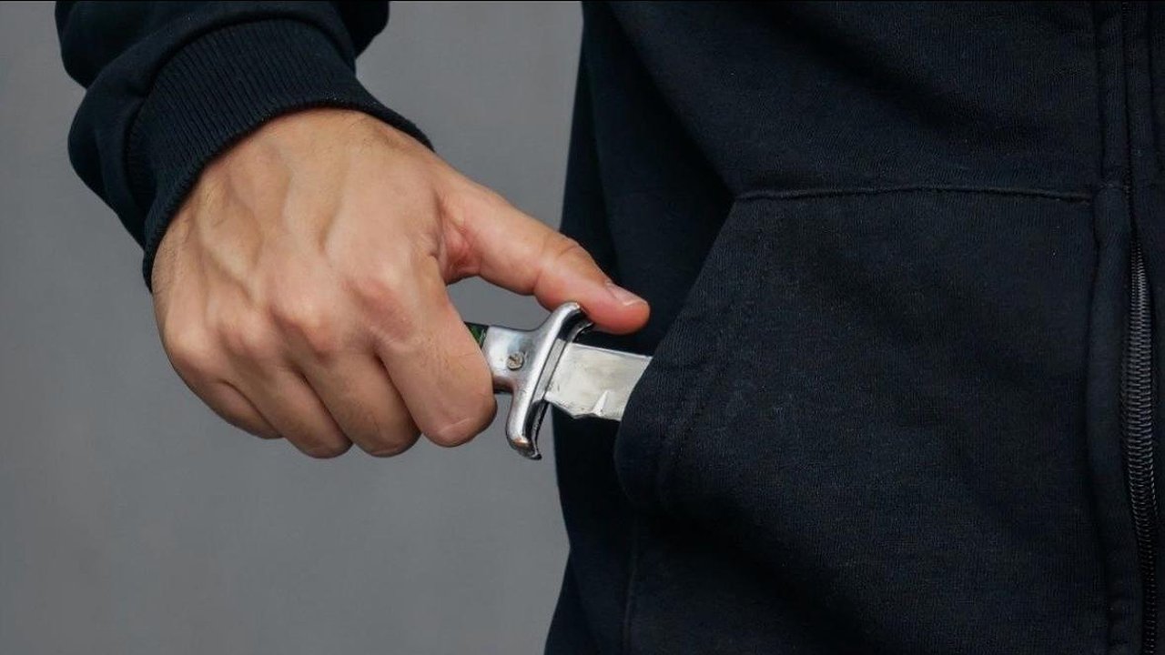 Главная картинка новости: Костромича могут посадить на 10 лет за удар женщины ножом