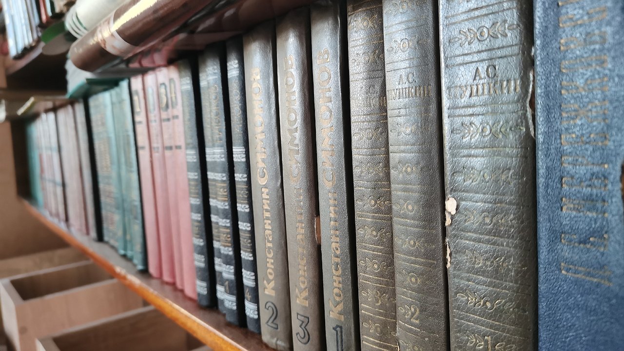 Главная картинка новости: Лишь избранные способны узнать этого персонажа из известной книги за 10 секунд