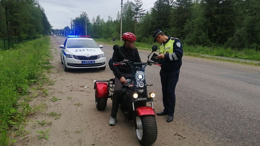 Главная картинка новости: Костромские автоинспекторы проведут операцию «Мотоциклист»
