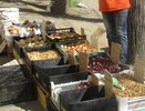 Кладу всего 2 листочка в ящик с картошкой и горя не знаю, запаха нет: урожай остается свежим в погребе до весны