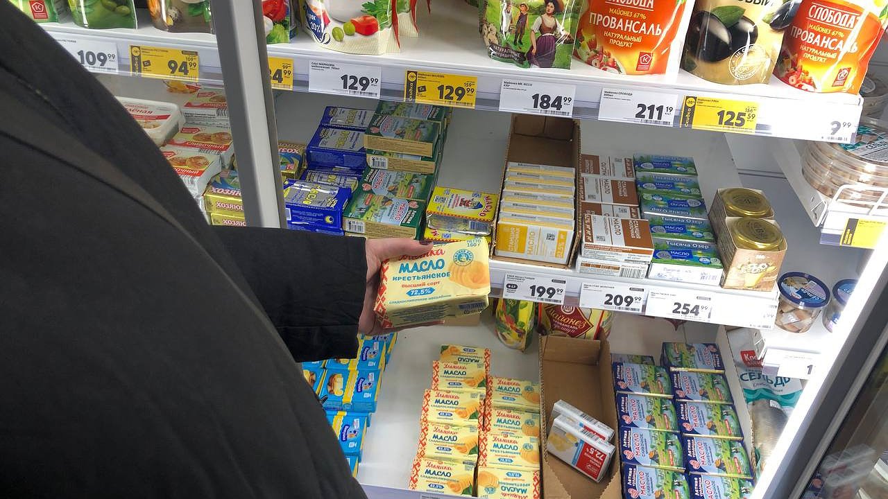 Главная картинка новости: Увидите в магазине - берите сразу несколько пачек, внутри чистые сливки: Роскачество озвучило лучшие марки сливочного масла