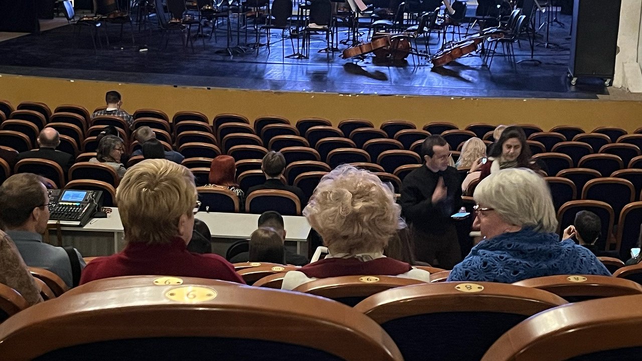 Главная картинка новости: Опубликованы точные даты всех выходных и праздничных дней на 2025 год – подробный график