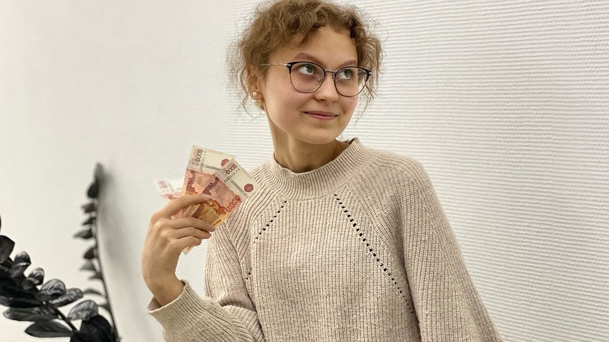 Главная картинка новости: В Госдуме приняли закон о повышении МРОТ