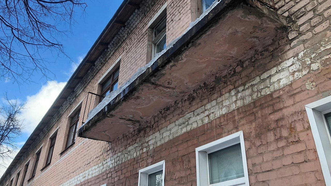 Главная картинка новости: Придется много платить: с 1 ноября в силу вступает целый список штрафов для простых россиян, достанется даже владельцам балконов