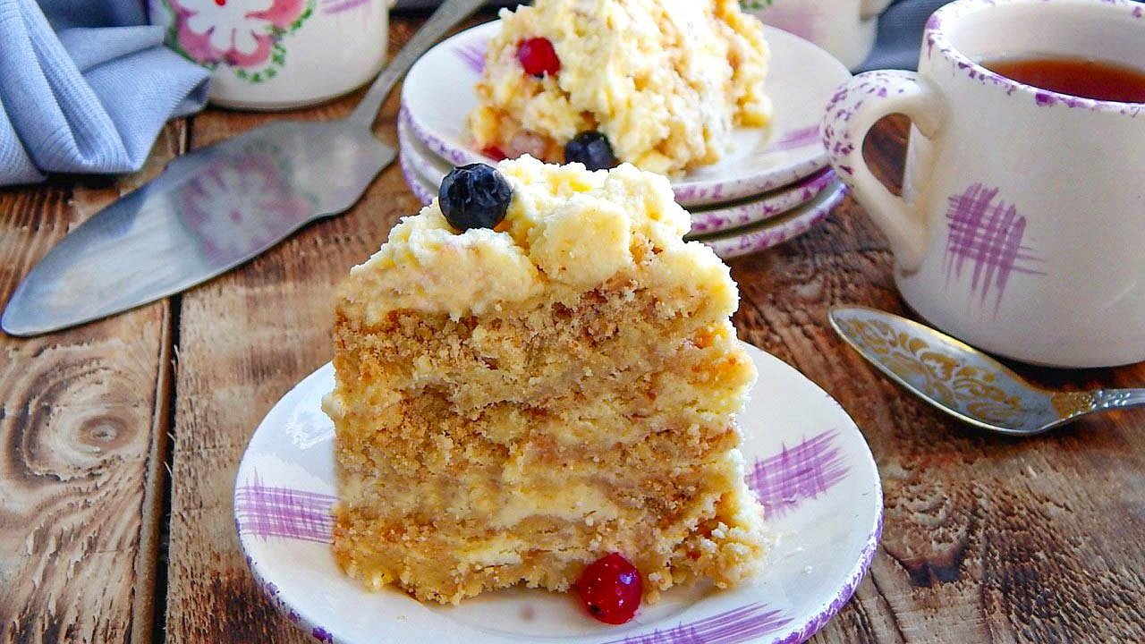 Главная картинка новости: Шикарный домашний торт «Пломбир» станет фаворитом новогоднего стола: даже духовка не понадобится — готовим на простой сковороде