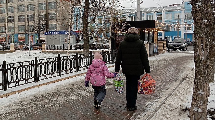 Главная картинка новости: Теперь придется делиться: пенсионеров, которые живут в квартире в одиночестве, может ждать большой сюрприз