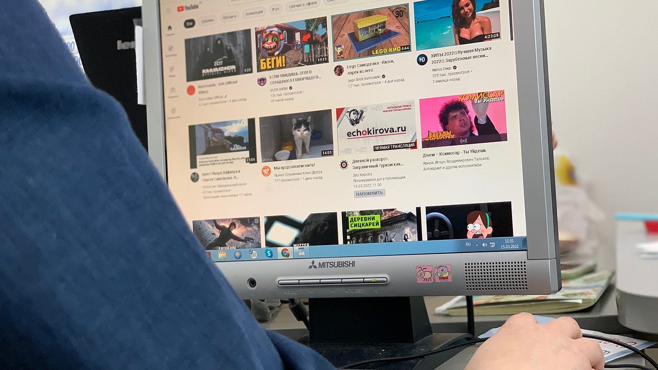 Главная картинка новости: С сегодняшнего дня можно использовать: YouTube обрадовал всех жителей России новой функцией