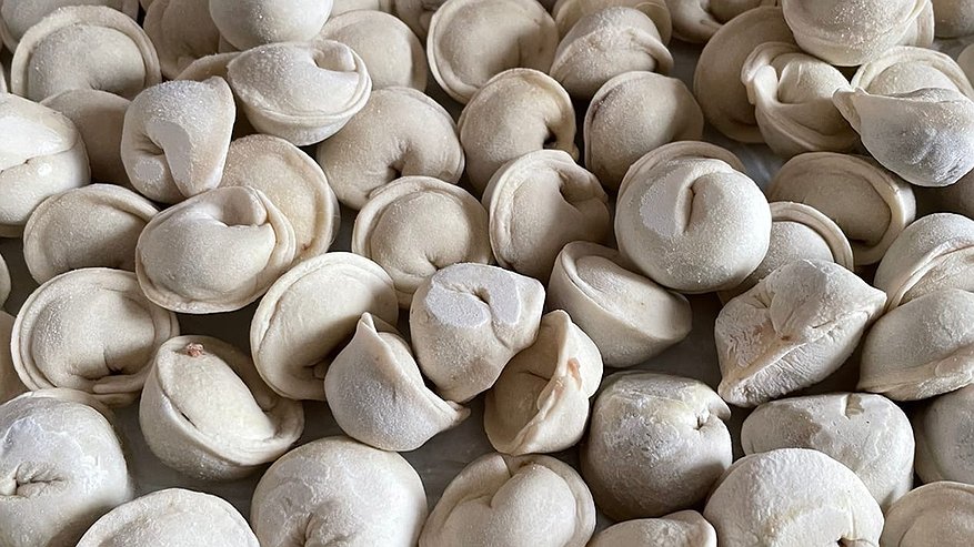 Главная картинка новости: Можно смело брать хоть 3 пачки – там чистое мясо: в Росконтроле назвали лучшие марки пельменей