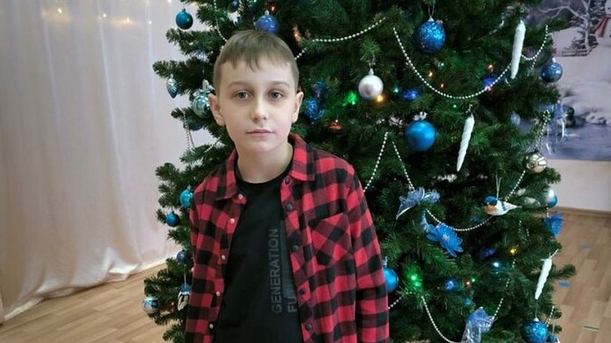 Главная картинка новости: Костромичей просят помочь 10-летнему Виталию Смирнову с онкологией