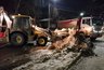 Миниатюра новости: Из Костромы в срочном порядке вывозят горы снега