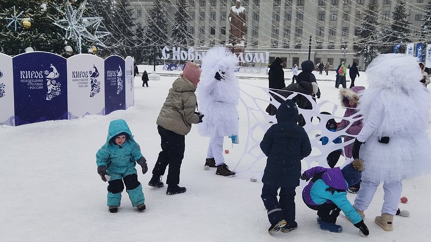 Главная картинка новости: Все, кто получает пенсию или соцвыплаты на карту, получат по 1500 рублей: указ одобрен и подписан