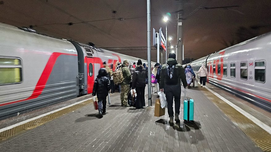Главная картинка новости: Люди дар речи потеряли: в поездах теперь делать это строго запрещено - вот как теперь будут ездить пассажиры РЖД