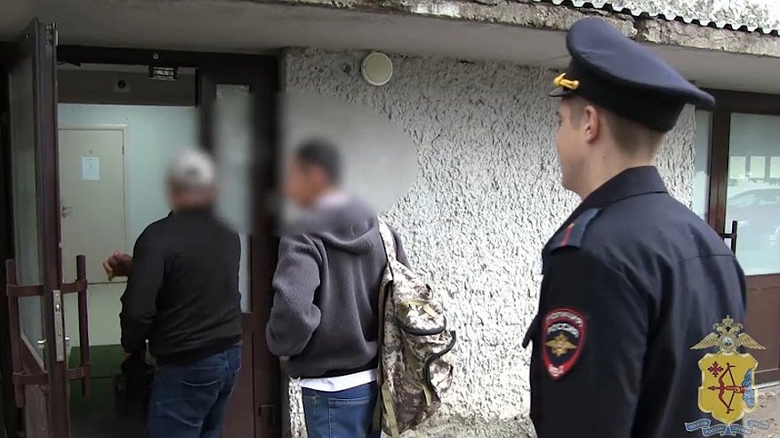Главная картинка новости: Костромские студенты могут на 7 лет сесть за решетку за подражание рэкетирам