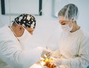 Костромской хирург Антон Казанцев провел операцию в полевых условиях и спас бойца от гибели