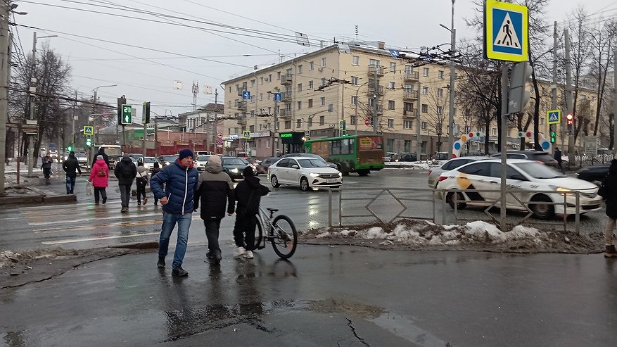 Главная картинка новости: В Костроме 21 апреля начнется голосование за благоустройство территорий