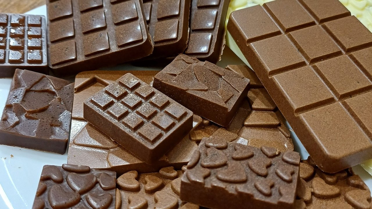Главная картинка новости: Пальмы - ноль, сплошное какао: в Роскачестве назвали лучшие бренды шоколада - смело берите детям