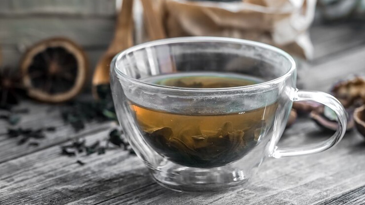 Главная картинка новости: Ученые назвали самый полезный чай: не черный, не зеленый и в два раза вкуснее фруктового